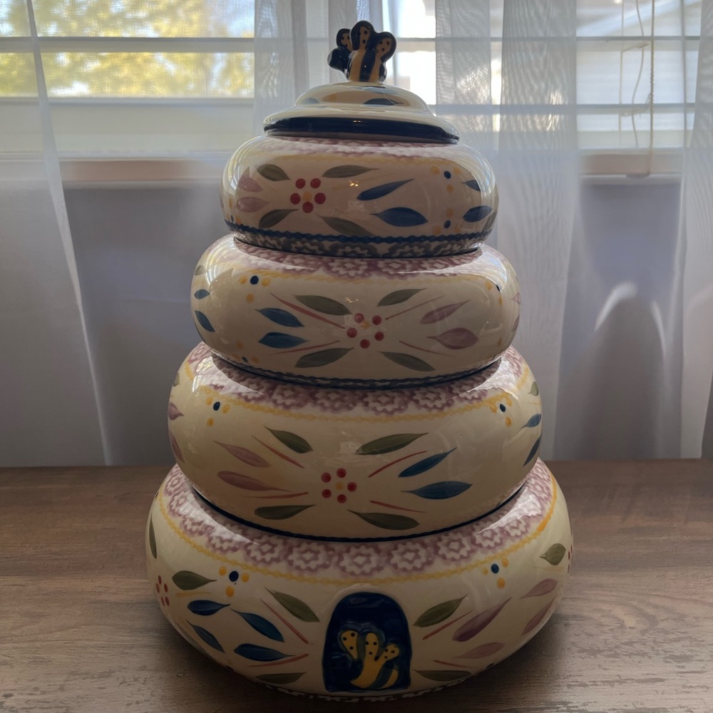 Temptations Old World Confetti Tiered Stackable Round Bowls 5pc Set